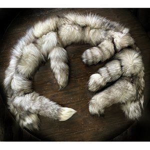 Vintage fur collar or scarf, unusual design. PD furs. Natural / real fur